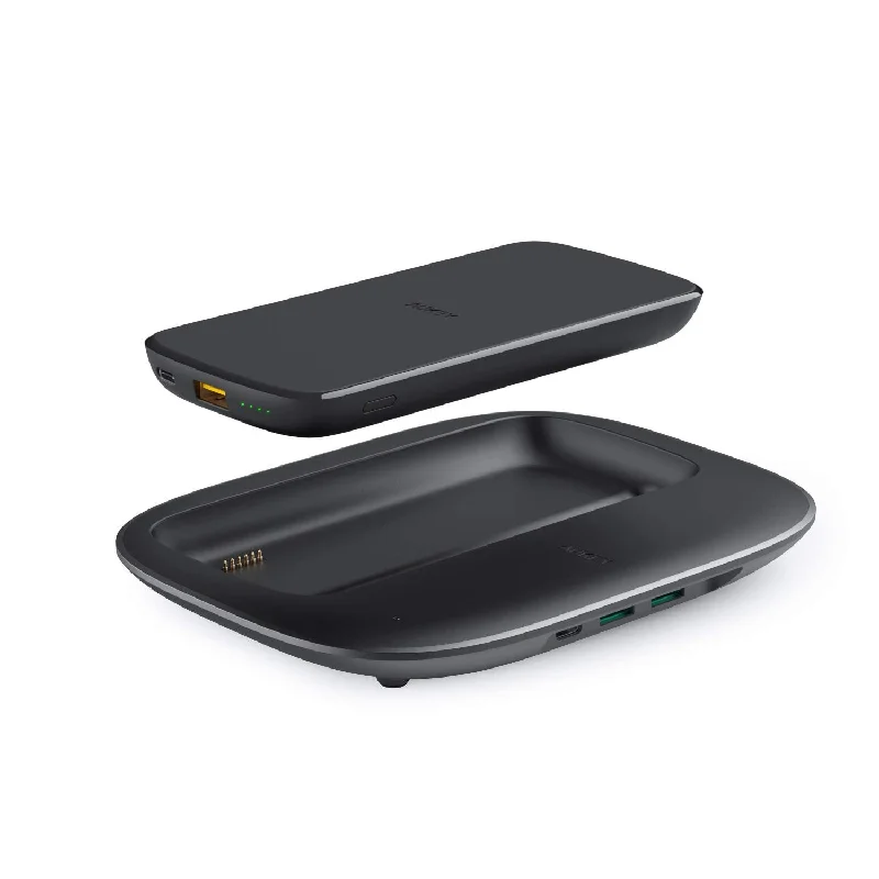 10,000mAh Power Bank with Built-In Wireless Charging Pad + Power Delivery Charging Base 10,000mAh Power Bank with Built-In Wireless Charging Pad + Power Delivery Charging Base